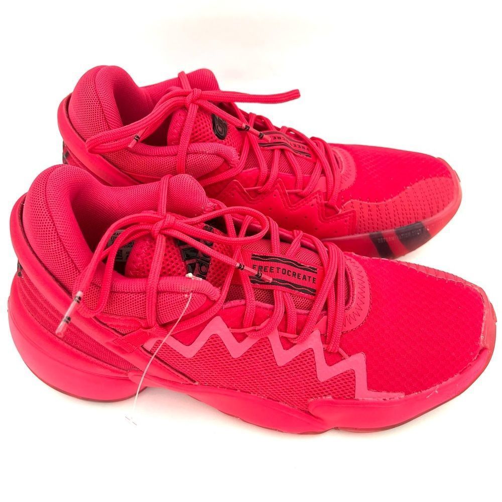 addida  Freetocreate  Womens Size 6 Sneakers FW8750